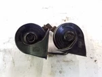 Dual High Low Note Horn Assembly 00 01 02 03 04 05 Ford F250 F350 Excursion. Fixed Price $36.82.