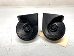 17-18 Infiniti QX30 High & Lowe Note Tone Signal Horn Set Pair, Oem LOT3428. Fixed Price $79.00.