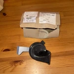 New Audi Q7 Right Side High Tone Horn 4M0951210. Fixed Price $67.28.