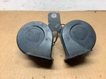1998-2003 Saab 9-3 Horn Set With Bracket 254260 Oem Used Tested. Fixed Price $39.99.