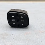 03-07 Silverado Sierra Hummer H2 B Steering Wheel Radio Volume Control Switch. Fixed Price $31.49.