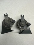 2005-2009 Toyota Sequoia, Sienna Left & Right Horn Pair 004015-4015 Oem. Fixed Price $40.50.