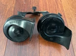 Mopar Dodge 01-03 Dakota, Durango Oem Bosch Horns With Bracket 56043073AC. Fixed Price $49.99.