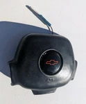 1990-1994 Chevrolet Lumina Z34 Steering Wheel Horn Button Pad Oem Black. Fixed Price $49.99.