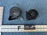 1998-2003 Mercedes W210 E320 High & Low Tone Pitch Horn Pair 0055307 Oem #4664EM. Fixed Price $79.99.