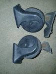 1999 Volvo C70 Convertible Horn Pair - Low And High. Fixed Price $25.00.